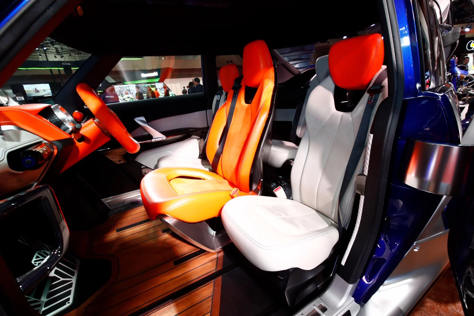 The diamond-shaped seating layout is a cornerstone of the Cross Hub design