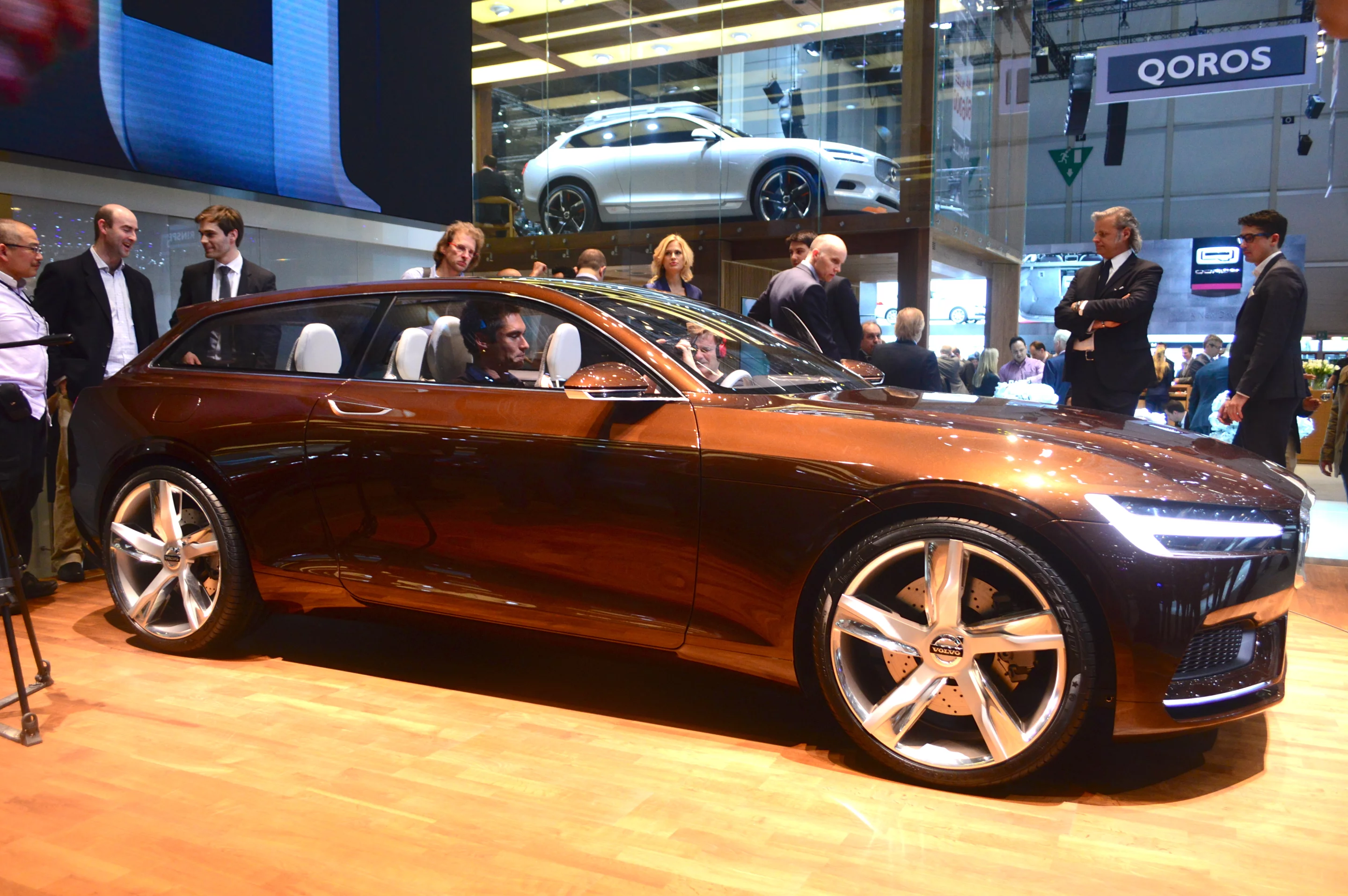 Volvo's Concept Estate, spied by Gizmag at the Geneva Auto Show