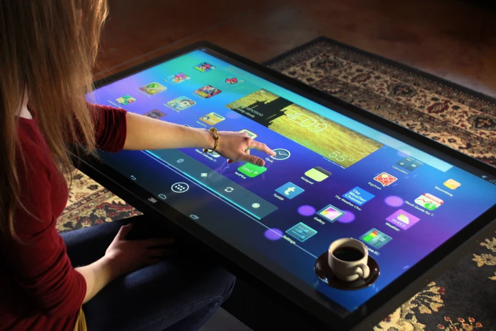 The new Android version of Ideum's Platform 46 Coffee Table featuring 3M's 60-point simultaneous touch technology