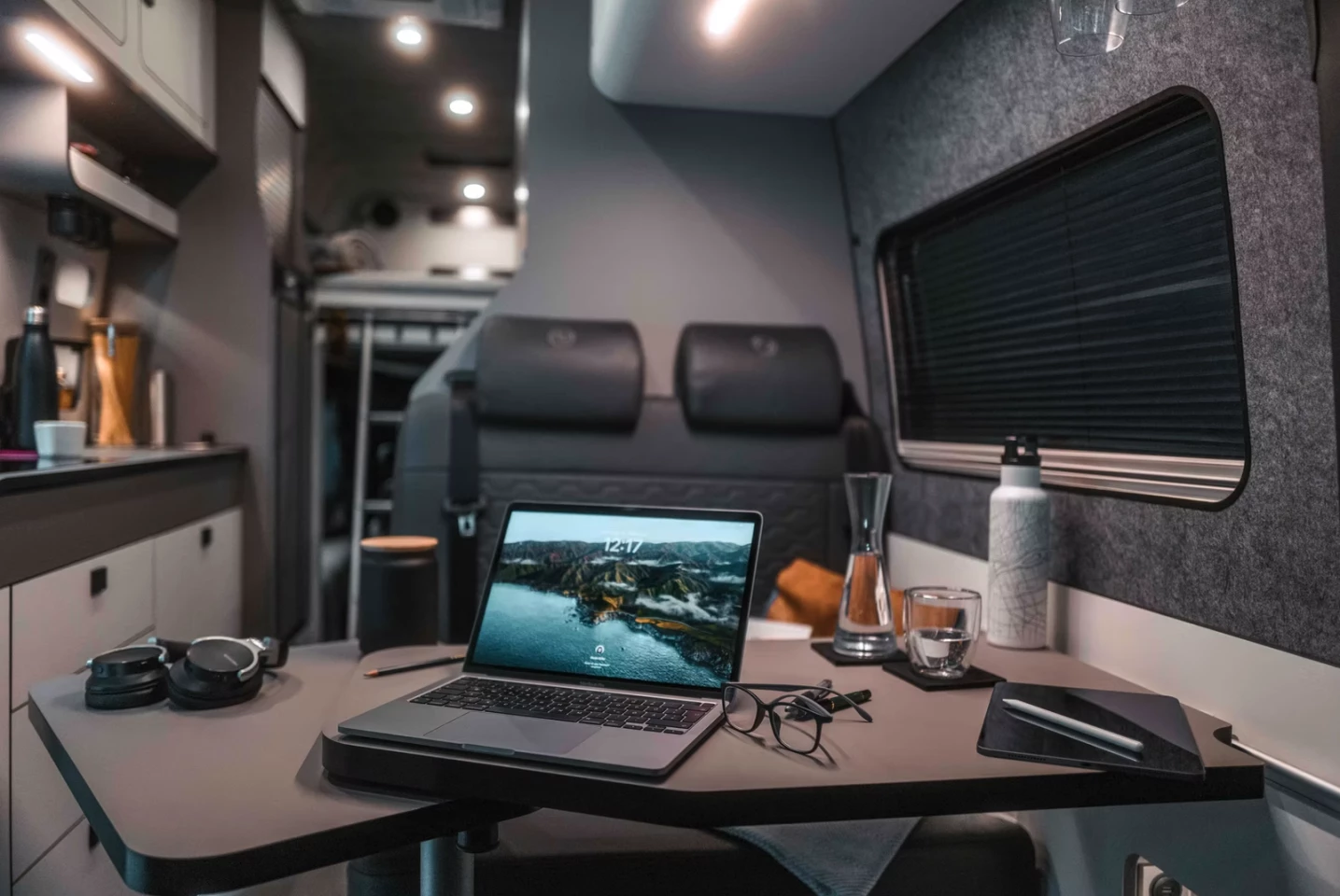 In addition to its two-story rear, the Off Grid 4x4 includes a front dinette, central wet bathroom and galley, available fifth seat, and more