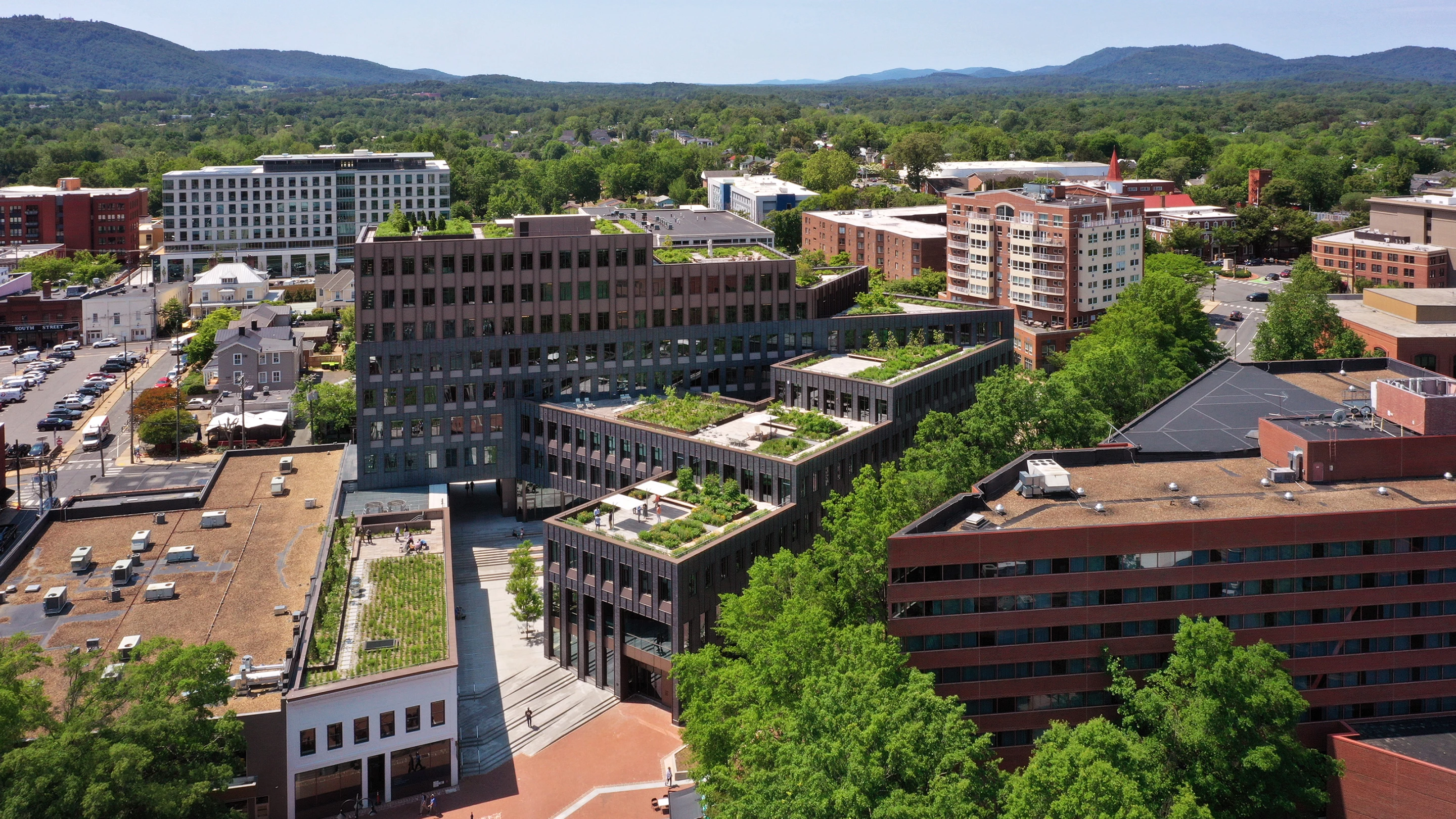 The Center of Developing Entrepreneurs was designed by Wolf Ackerman and EskewDumezRipple, and is located in Charlottesville, Virginia