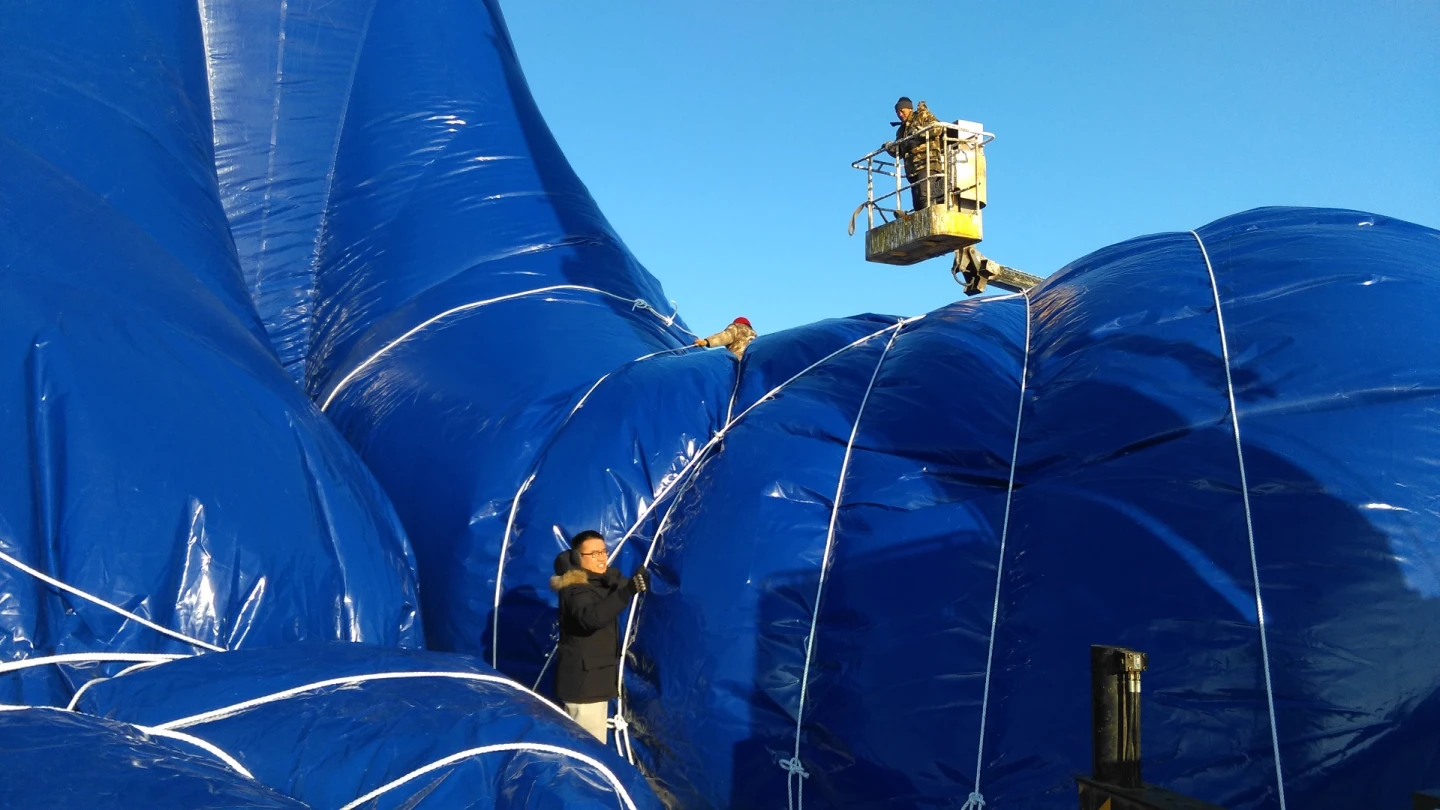 The Flamenco Ice Tower's inflatable structure