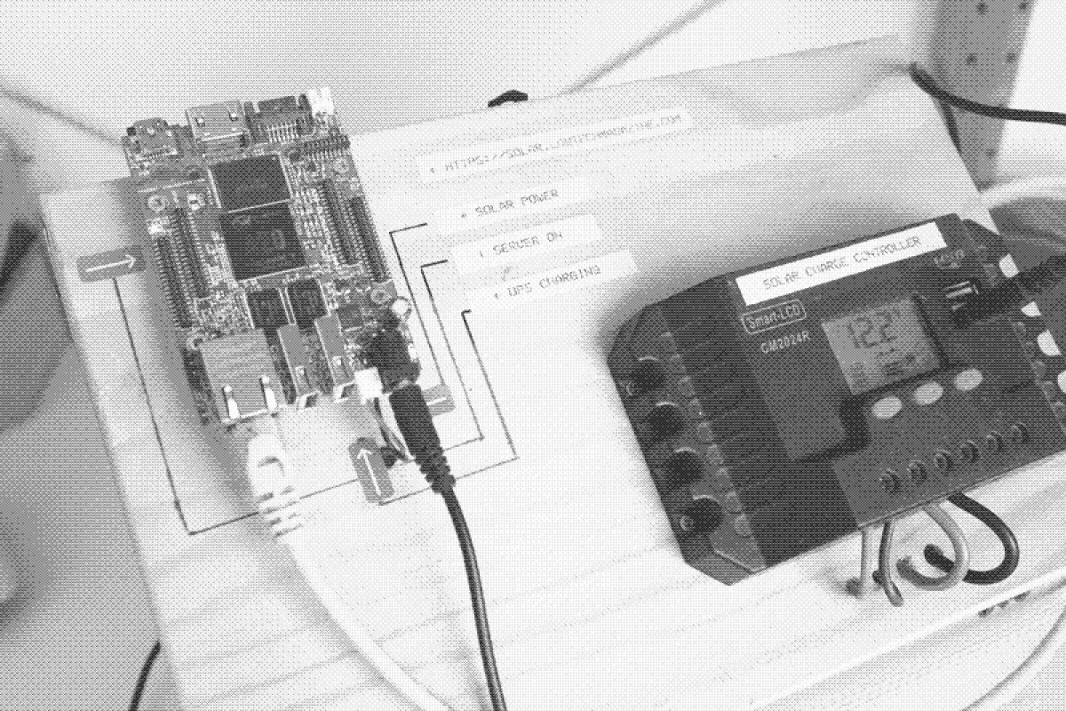 Low-tech Magazines new solar-powered server, shown here in a storage space-saving dithered image