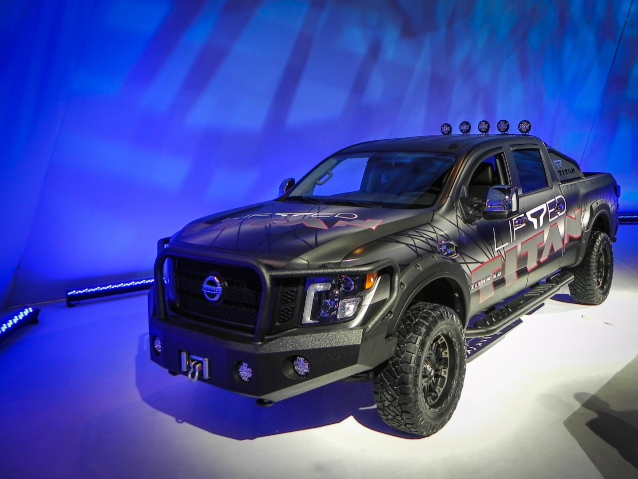 A big unveil for Nissan at the Chicago Auto Show was the availability of dealer-sold lift kits for the Titan and Titan XD pickups, which retain the manufacturer's warranty