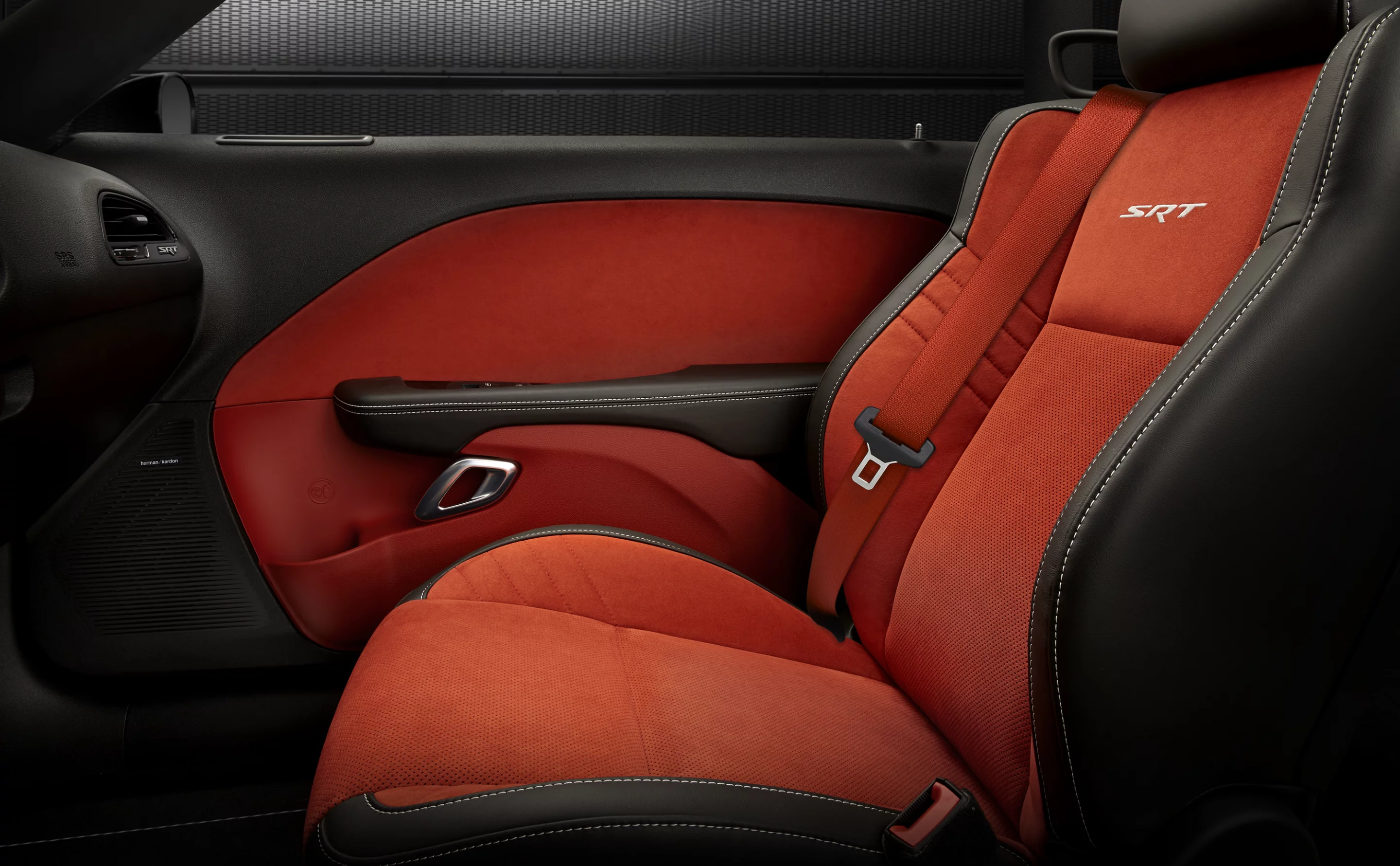 Inside the 2015 Dodge Challenger SRT Hellcat