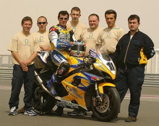 The Alstare Corona Suzuki team and Troy Corser - favourites with bookmakers for the 2005 title after the first round.