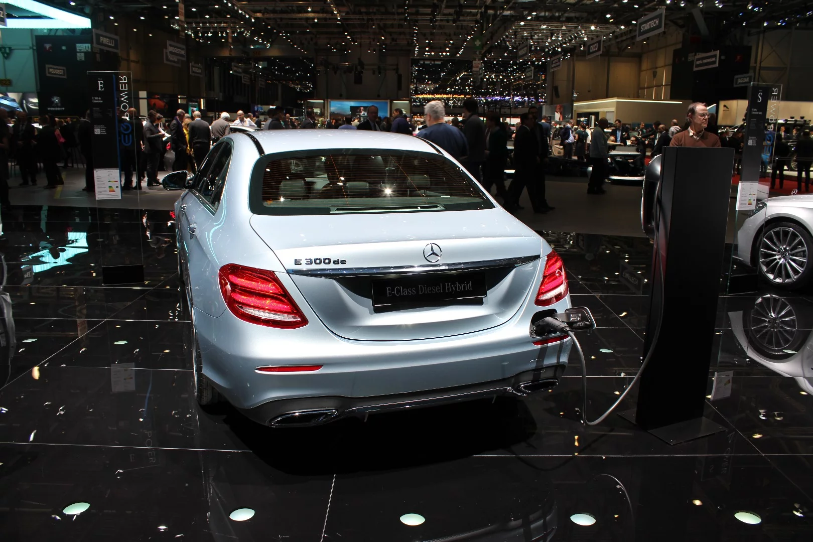 Mercedes debuts pre-production C- and E-Class plug-in diesel hybrids