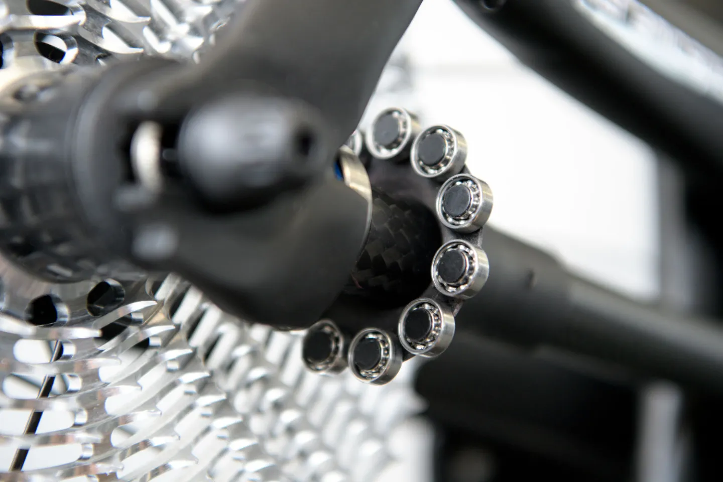 The CeramicSpeed DrivEn system incorporates a total of 21 ceramic bearings