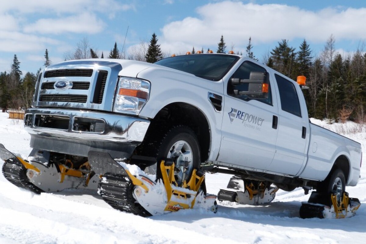 The Track N Go system incorporates the vehicle's existing tires