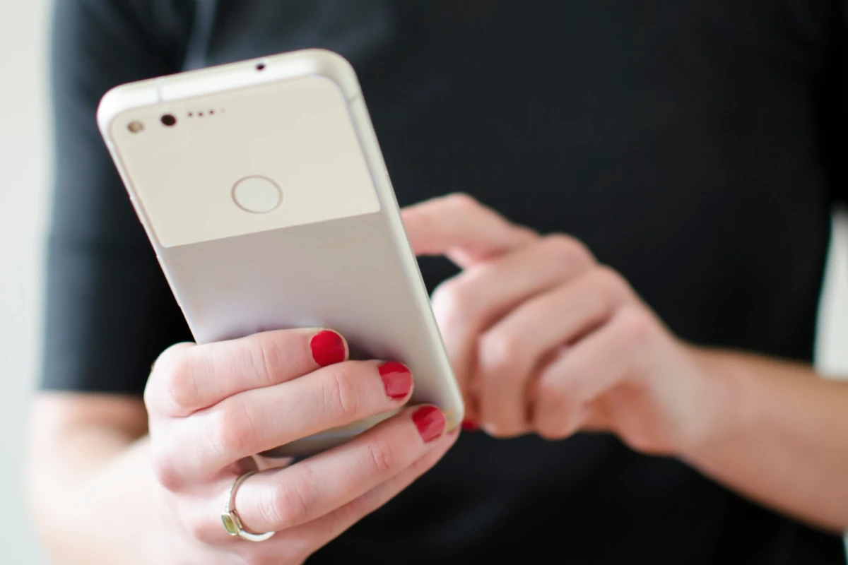 New Atlas reviews the smaller of the two Google Pixel phones, the first made-by-Google smartphones
