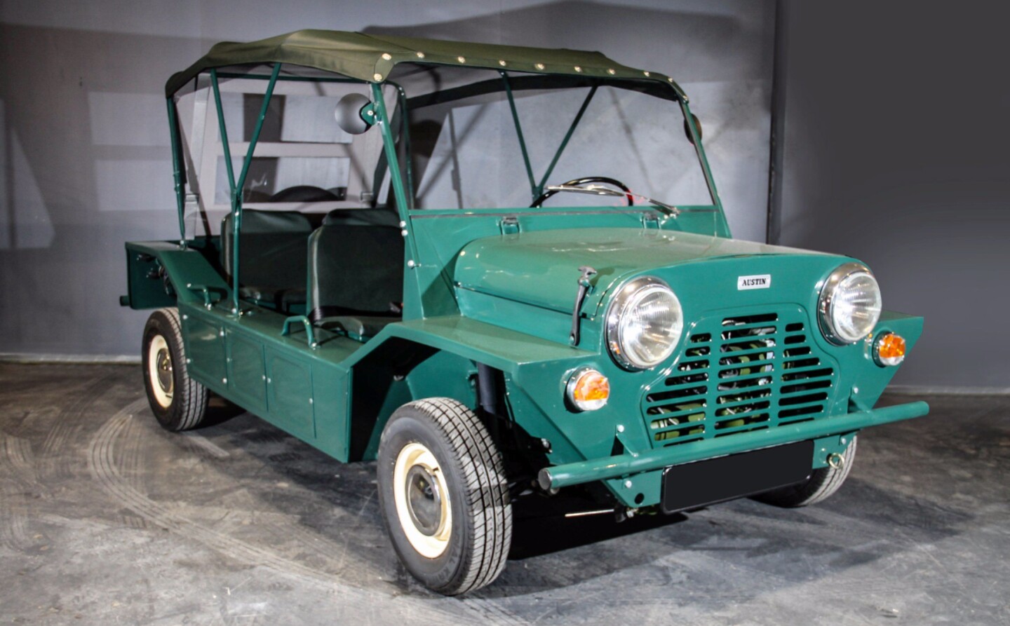 Artcurial Monaco July 2, 2017 Auction: The Fiat Jolly has long been on the radar of automotive collectors, but not so quite similar Mini Moke. Indeed, the Moke has never been a favorite at auction and we can only find a couple that have sold for more than $20,000 and one stand-out that sold for $49,500 at RM-Sotheby's Amelia Island auction in 2014. By our reckoning, that price represents the world record price for a Moke, and this car went within a gnat's whisker of taking the record. There is no special provenance surrounding this car, so perhaps it is an outlier, or perhaps it is a much cheaper alternative to the Fiat Jolly in the playground of the riviera where the Jolly made a name for itself. Auction Description