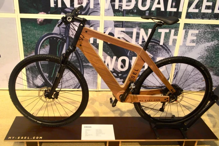 The My Esel Cross bike, on display at ISPO 2018