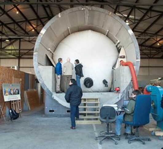 The giant plug being tested at WVU (Photo: ILC Dover)