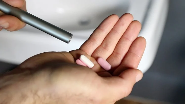 The Goodwell toothbrush unscrews at the bottom, enabling users to store toothpicks, aspirins or other bits and pieces inside the handle