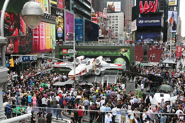 The 1:1 scale Lego X-Wing is unveiled in Times Square