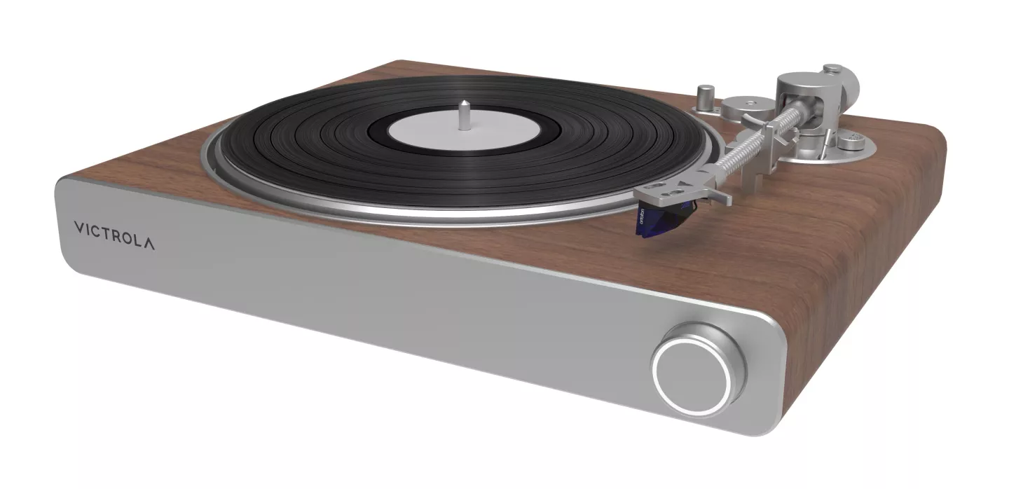 The Stream Sapphire features an Ortofon 2M Blue phono cartridge, which "brings improved frequency, range, tracking, and delivers exceptional sound quality"