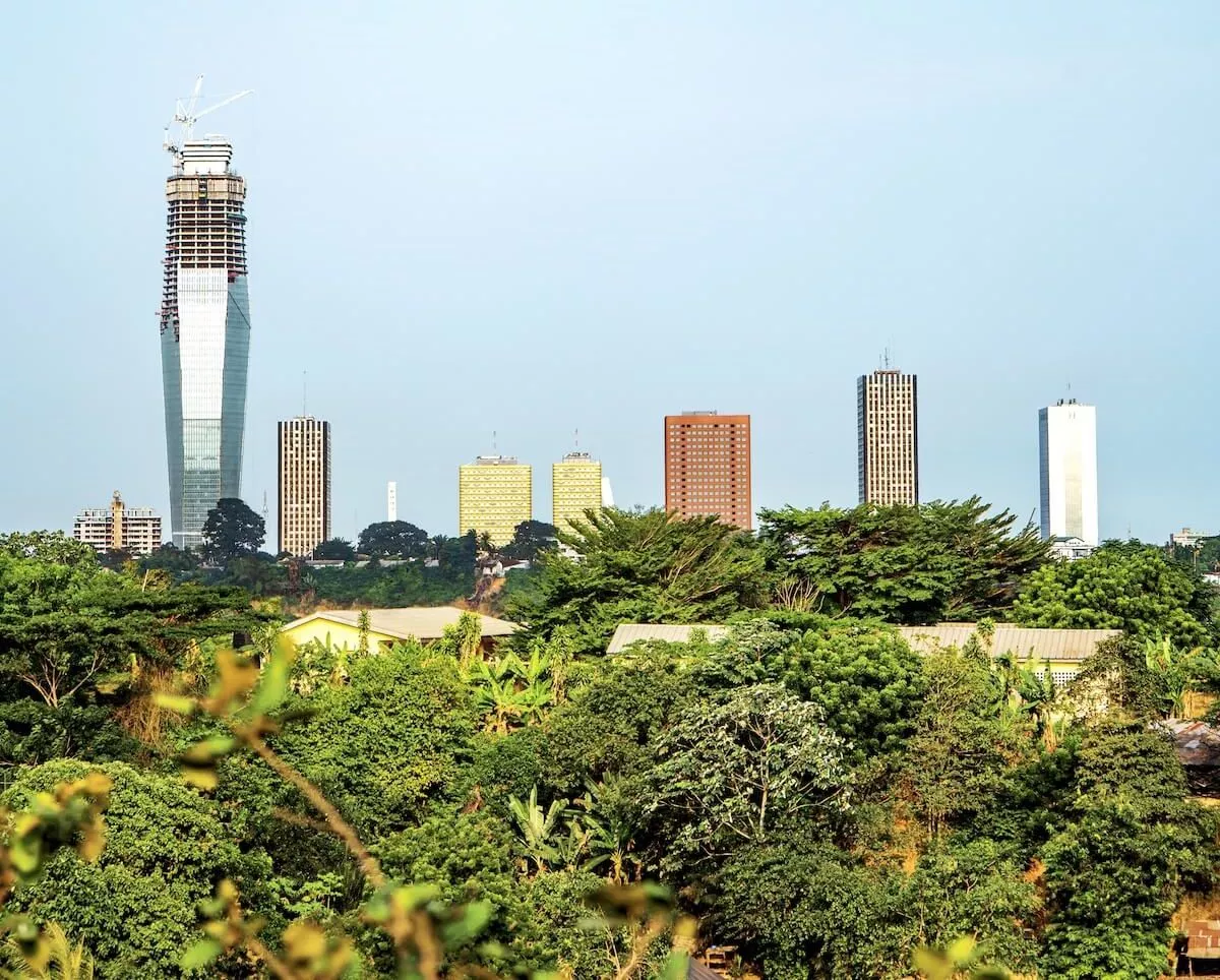 The top of the building, called the “lantern,” will be accessible to the public, offering panoramic views of the city and lagoon