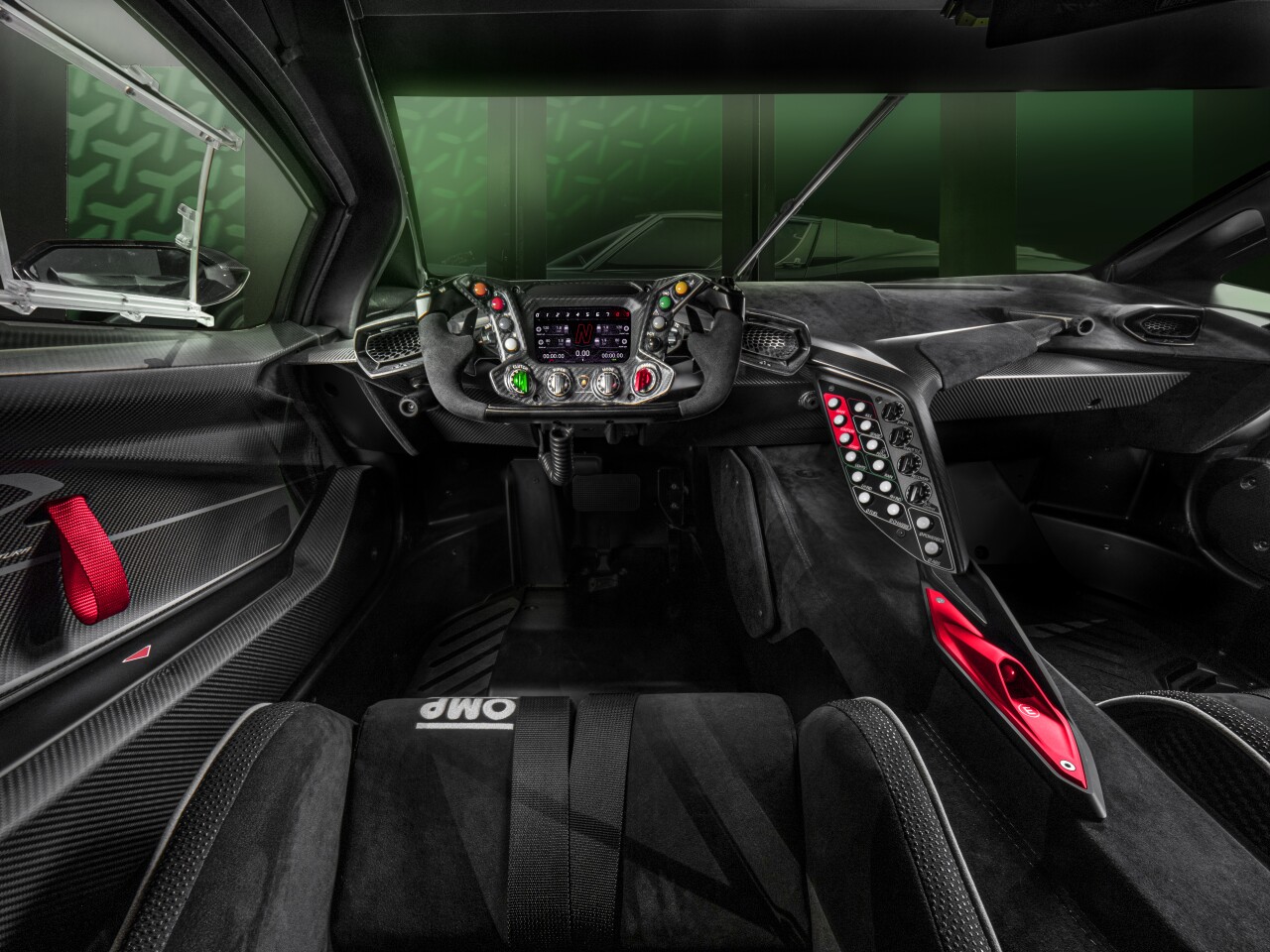 Lamborghini specifically designed the steering wheel in the Essenza SCV12 from an F1 racer
