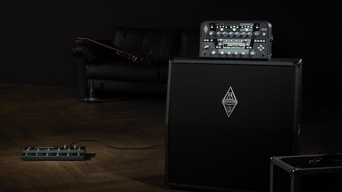 The Kemper Remote has been designed with full hardware and software integration in mind