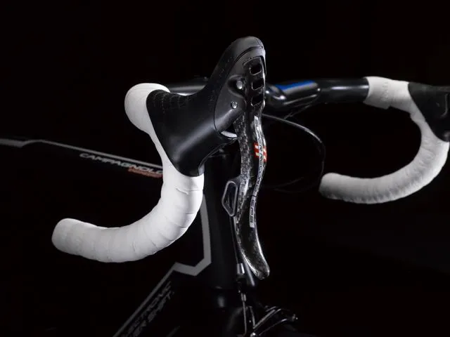 The Campagnolo Ergoshift EPS lever
