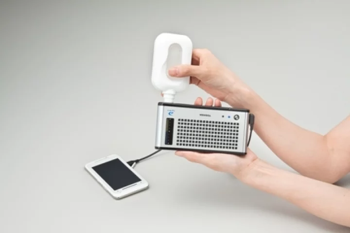 Toshiba's Dynario portable fuel cell