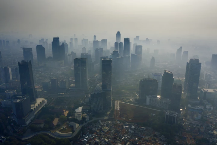 A new study has found more than half of greenhouse gas emissions in urban areas come from just 25 megacities