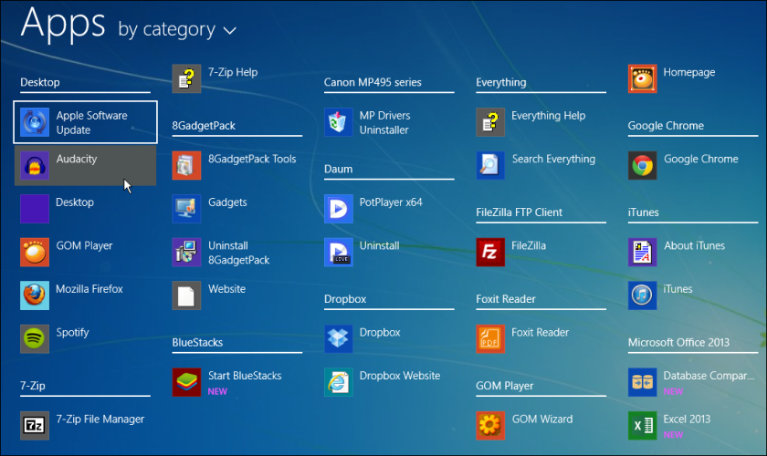 Windows 8.1 allows you to sort all apps more easily and keep your desktop background on the Start menu