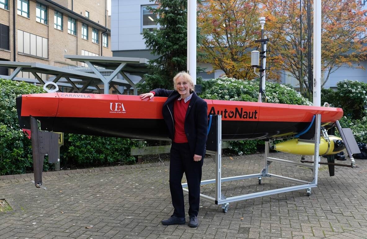 Prof. Karen Heywood, with the Caravela system