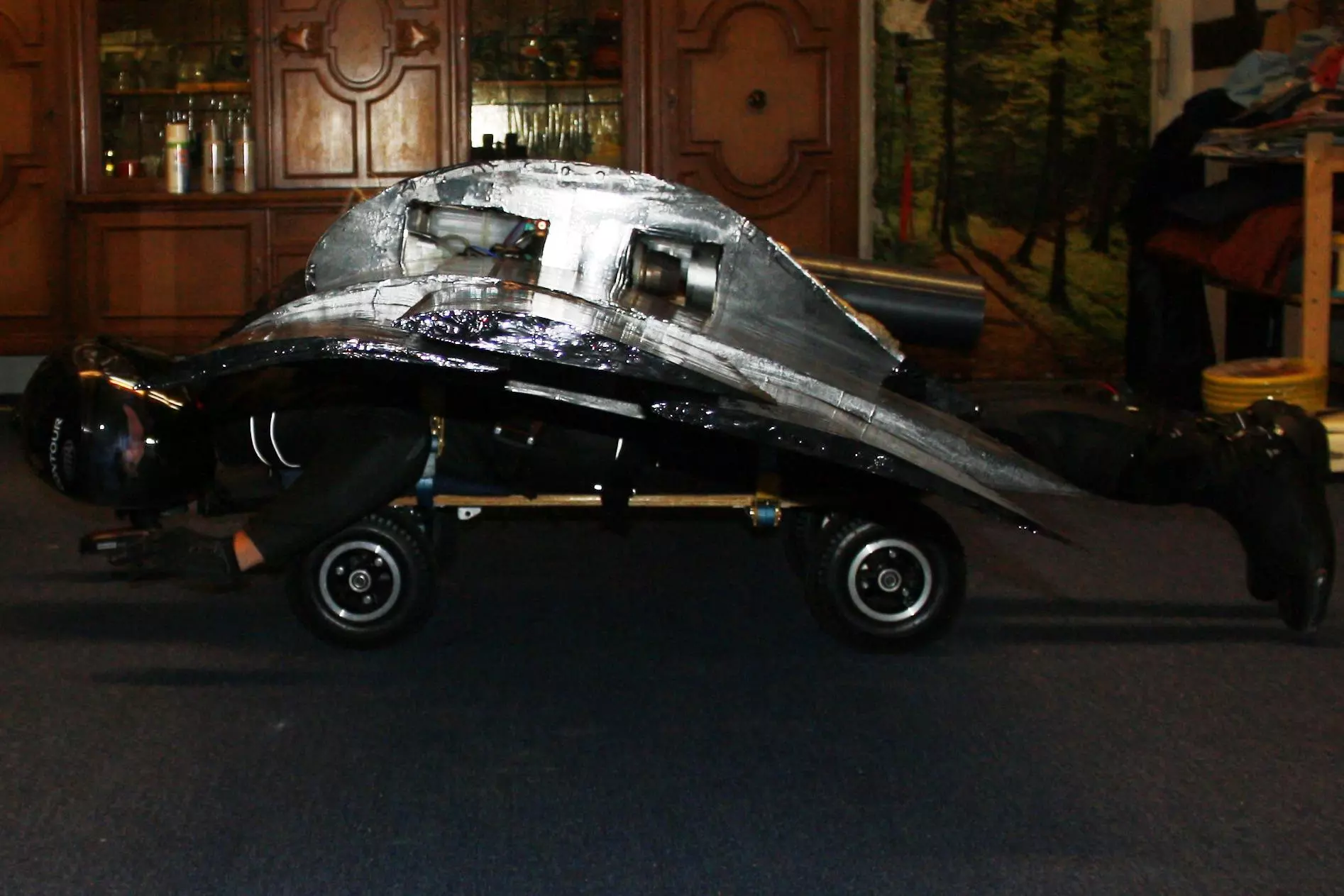 Side view of the Skyflash with mounted pilot d