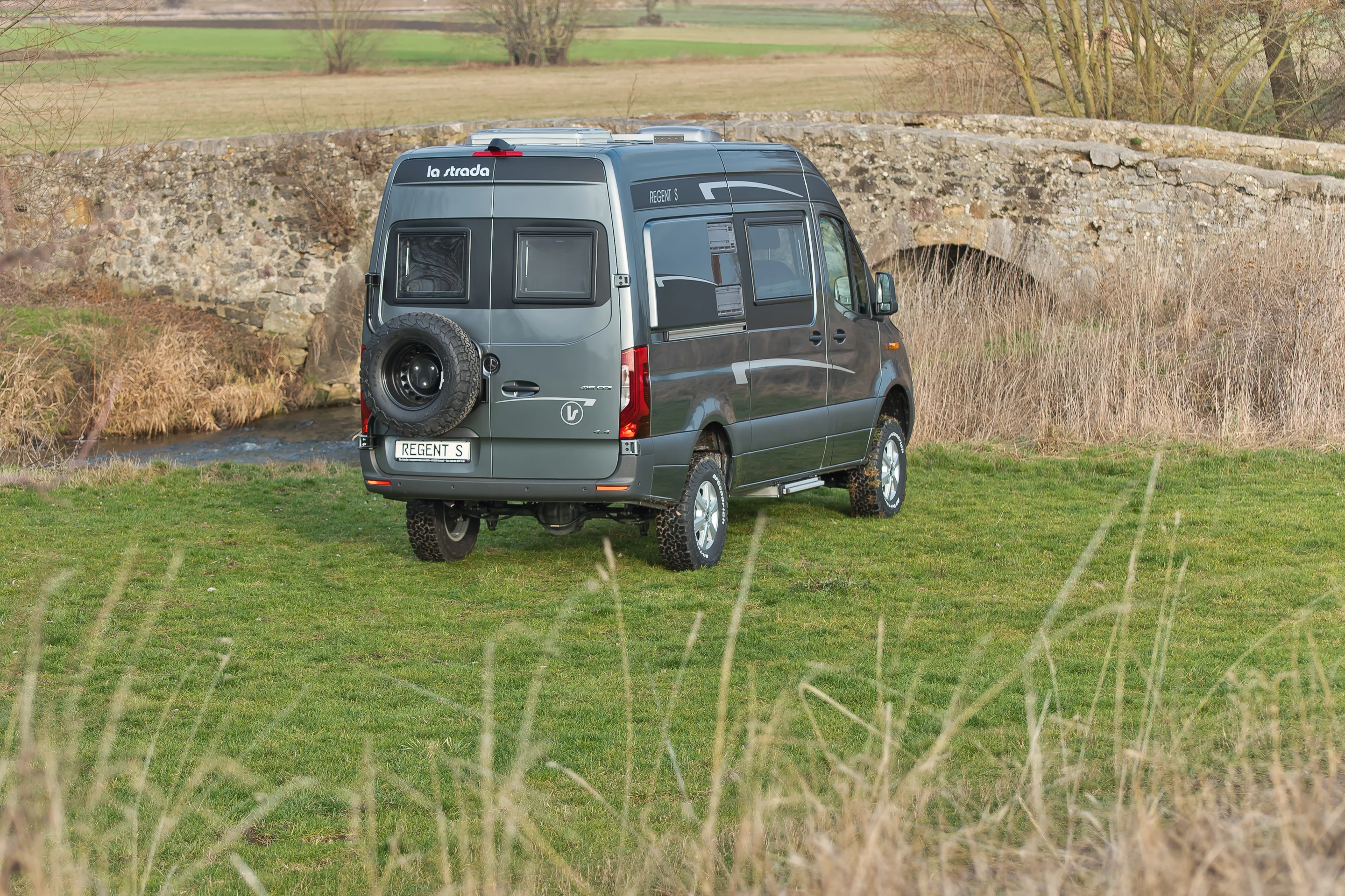La Strada builds the Regent S 4x4 on a Mercedes Sprinter 4x4 from Oberaigner