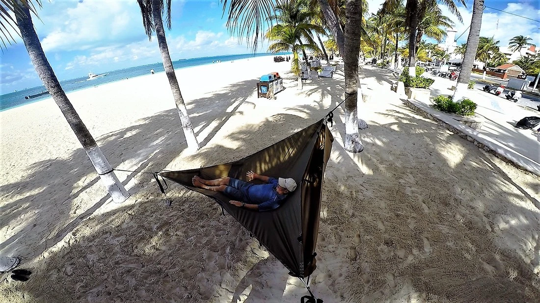 The Treble Hammock 2.0 is suitable for reclining and lying flat for sleeping