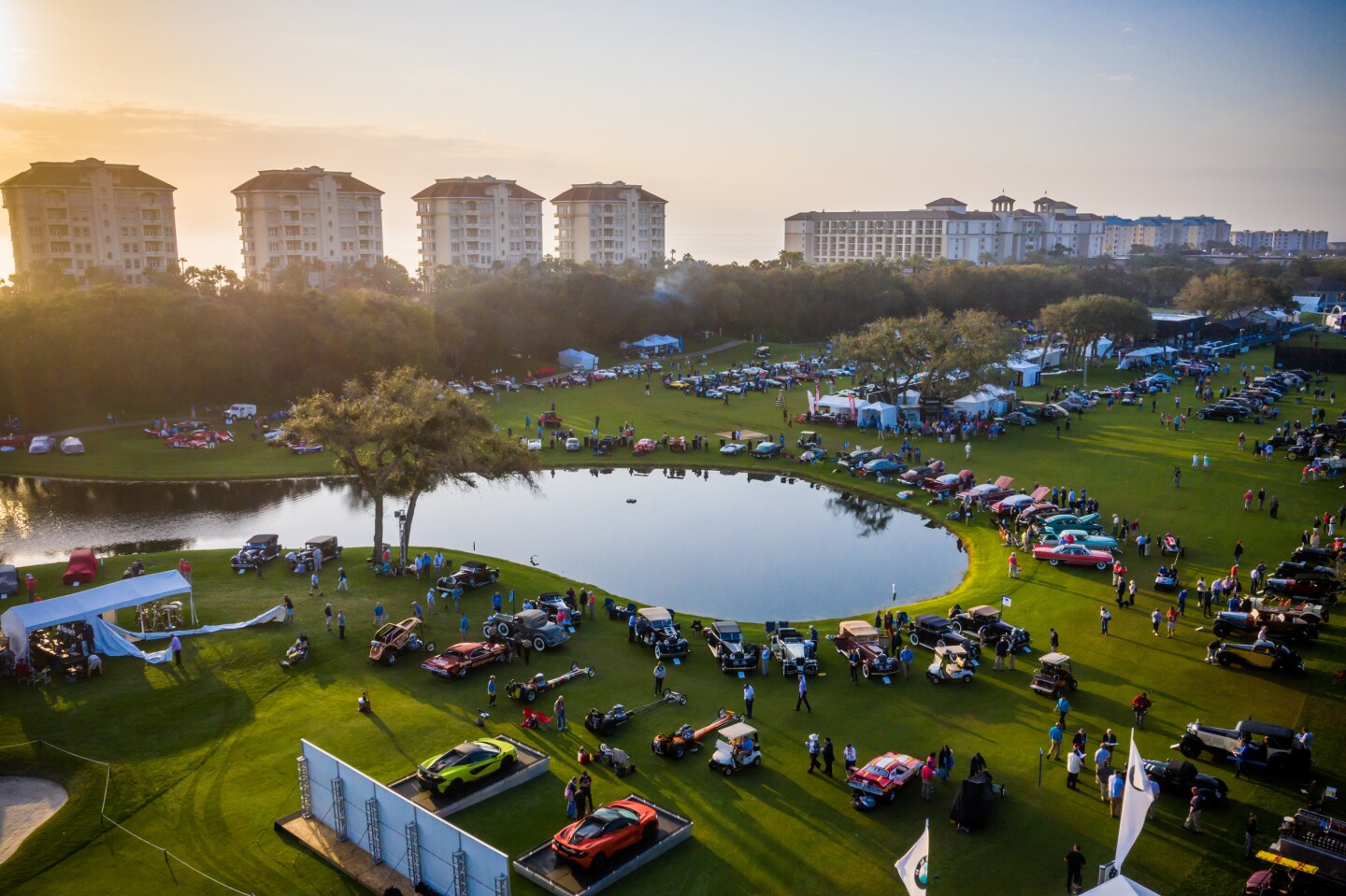 Each concours event from which the Peninsula Classics Best of the Best Award draws its finalists is beyond world class, and each has its own special and quite spectacular ambience. This image from the 2019 Amelia Island Concours d'Elegance captions the Concours done "Florida-style"