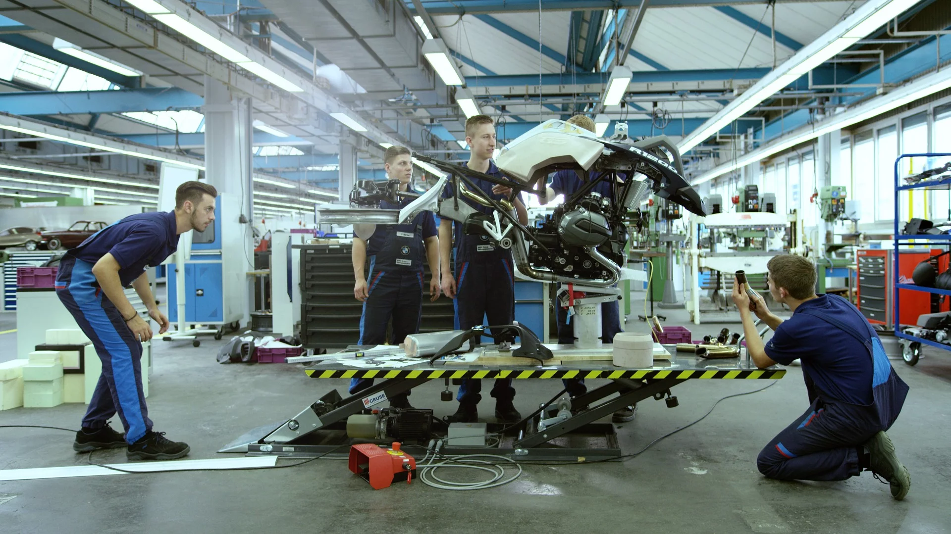 The project was carried out by students who are part of BMW's trainee programs