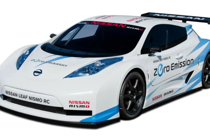Nissan is looking to bring zero-emission motoring to the racetrack with its LEAF NISMO RC (Racing Competition)