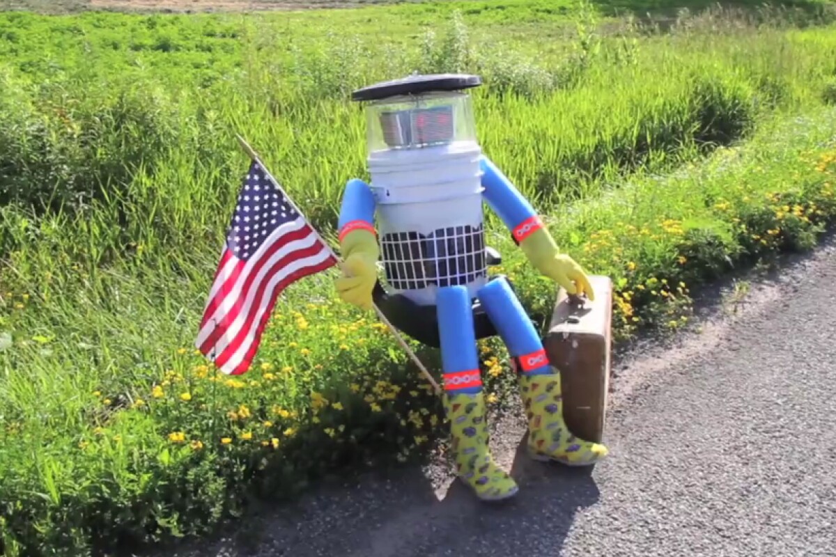 hitchBOT meets its end in Philadelphia