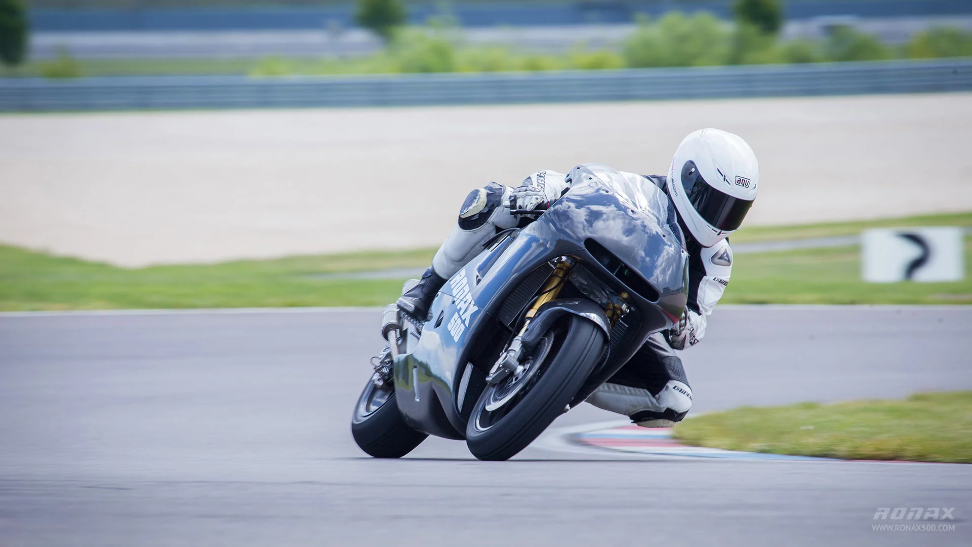 The Ronax 500 in action