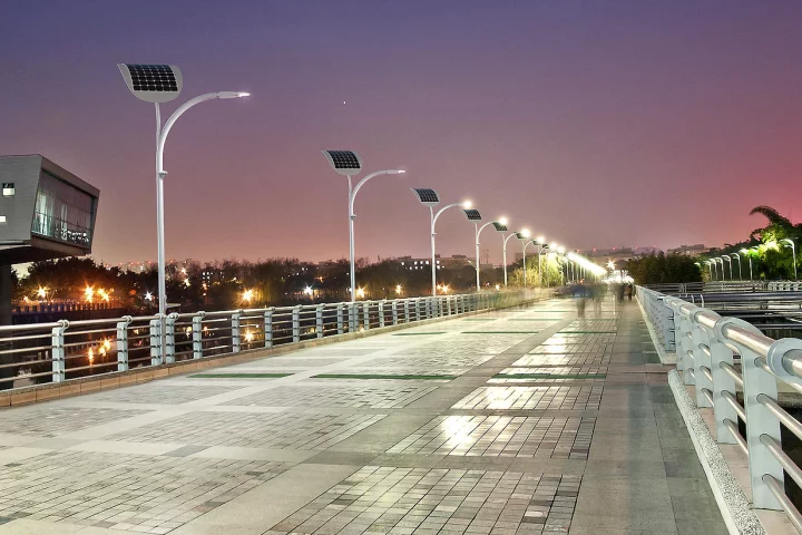 Each time a person steps on a kinetic tile, up to 7 W of power is generated for the EnGoPLANET Street Light