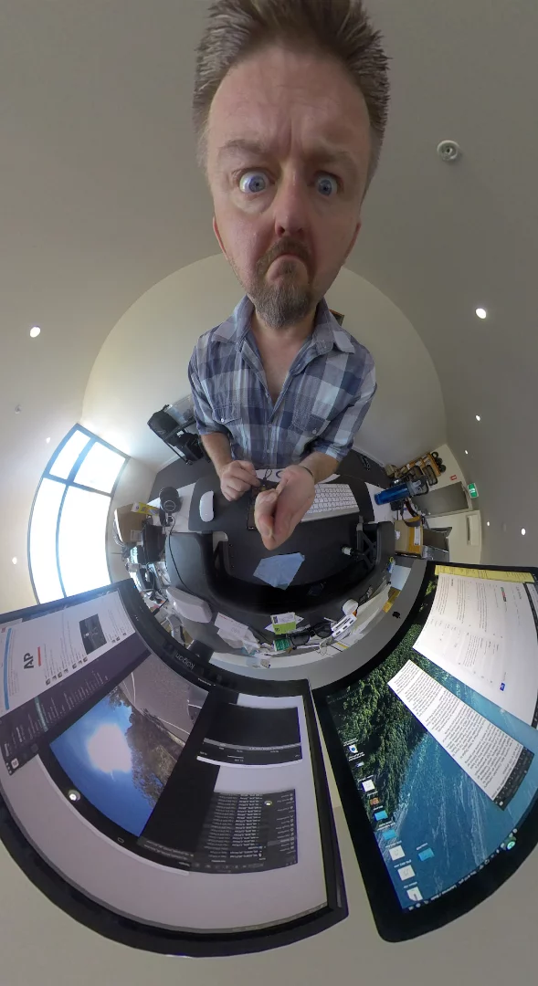 Screenshot from the Insta360 mobile app shows how the seams are better handled with "optical flow stitching" in stills. The seam is running right up the middle of my face - the camera was held with its lenses pointing directly to my left and right - and the stitching is very impressive here.