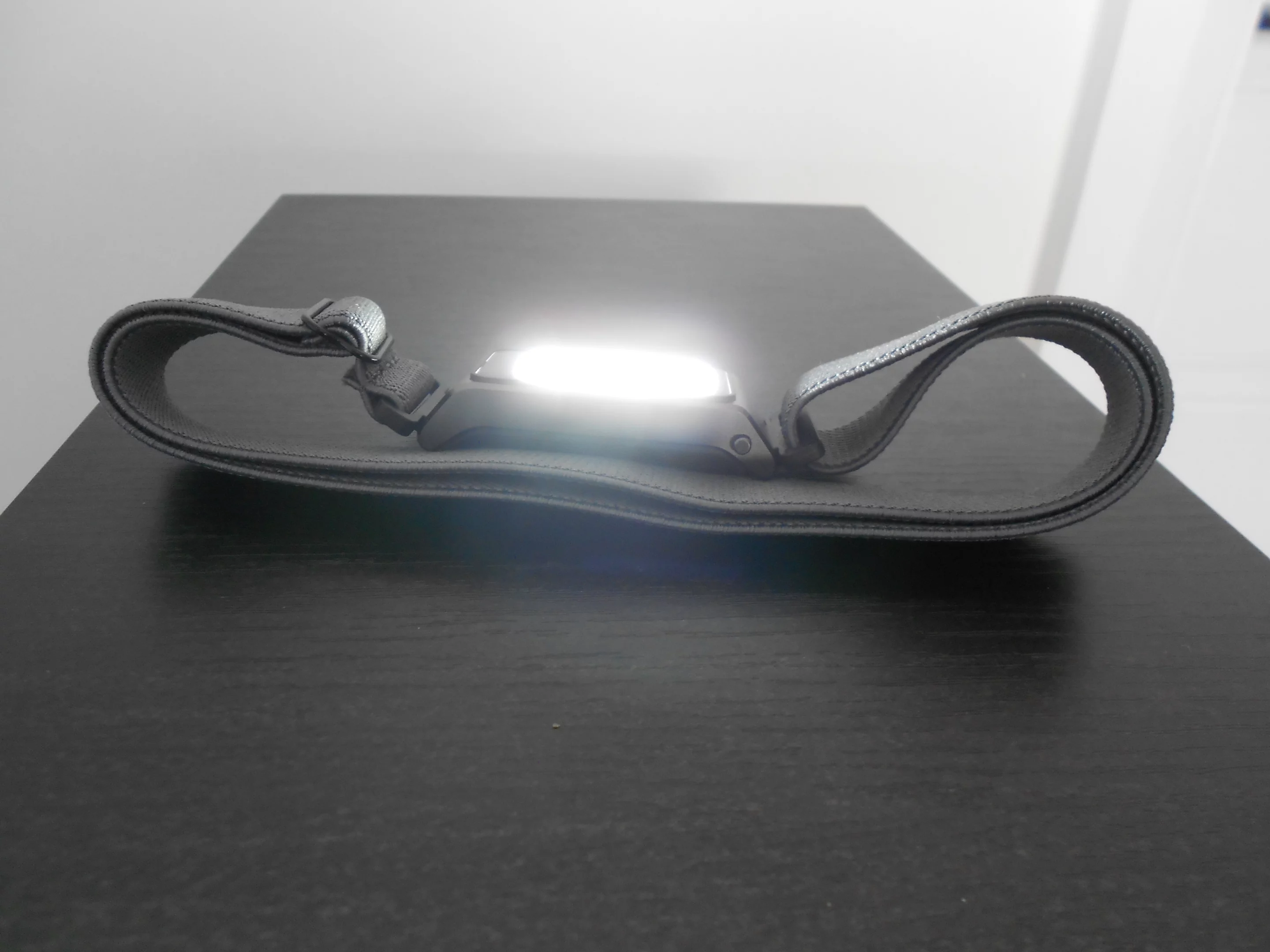 The camping light can be mounted in the smartwatch frame and attached to a headband