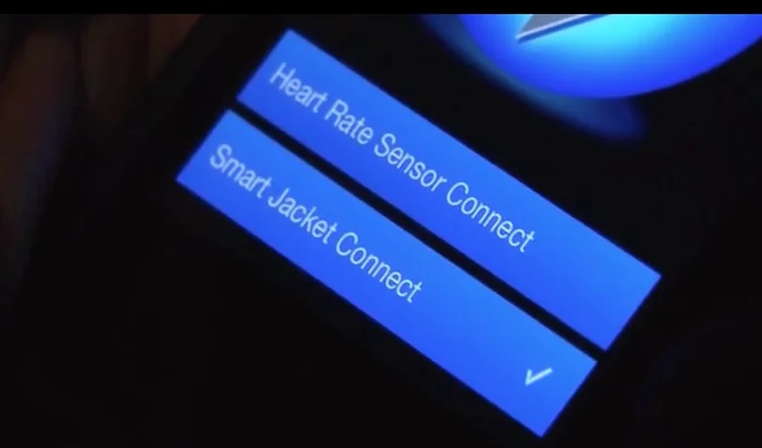 The Glowfaster App allows users to customize the settings of the jacket to gauge different aspects of their performance through a built-in Bluetooth connector