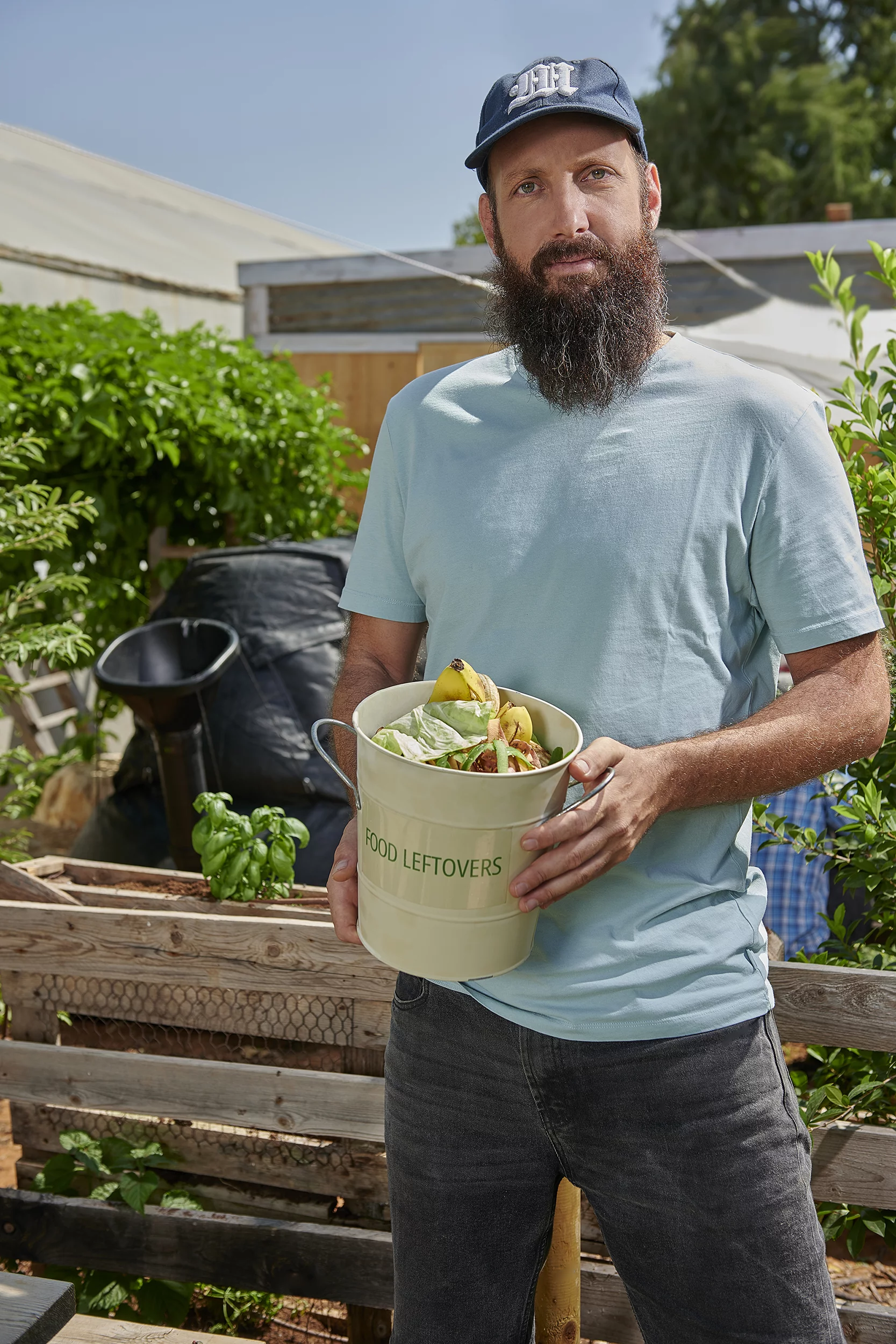 Best suited to sunny spots, the HomeBiogas machine just requires 100 L (26 gal) of animal manure at the beginning to kickstart the digestion process