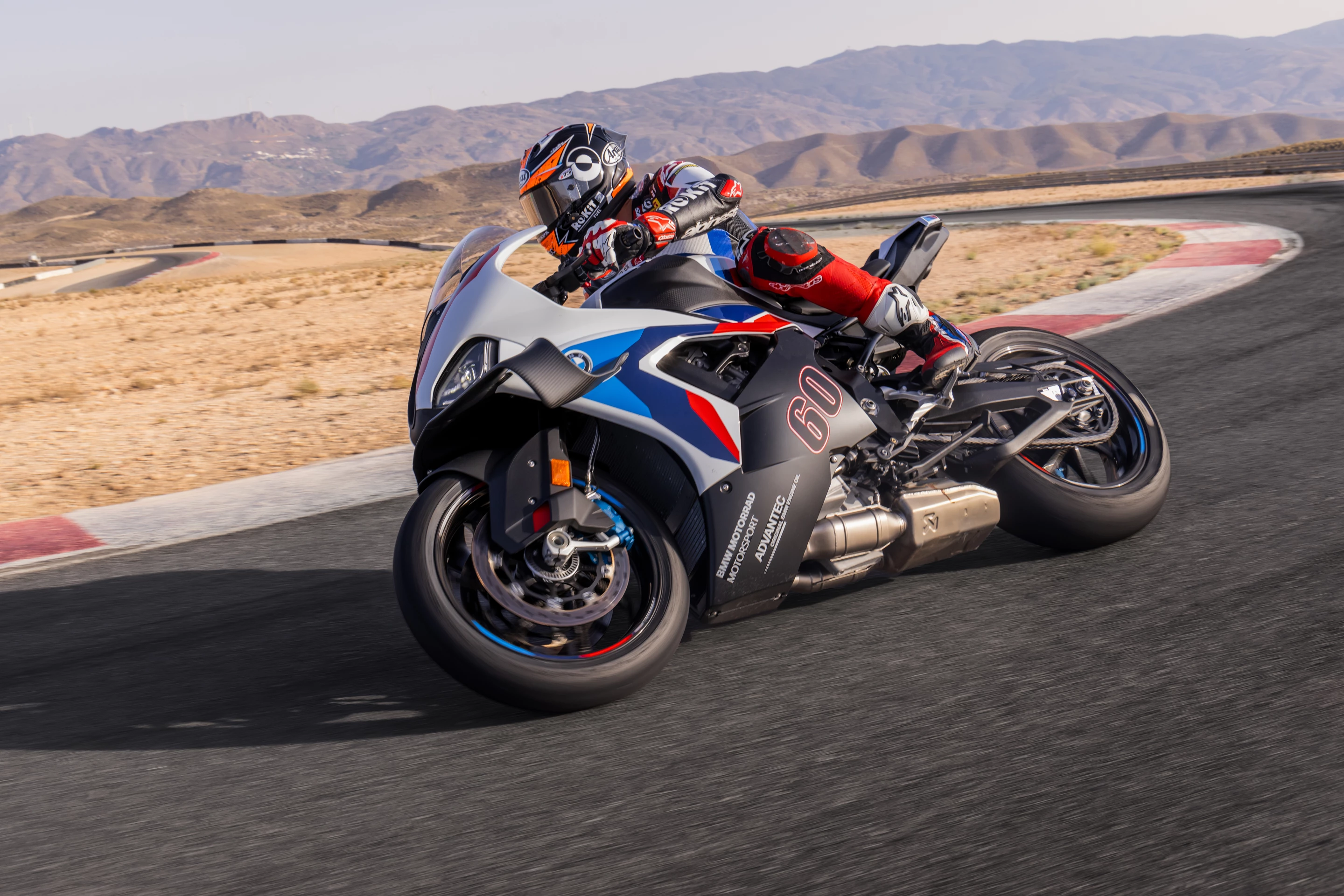 With 11,610 sales, the BMW S 1000 RR maintained its market dominance and top spot in the super-sport category
