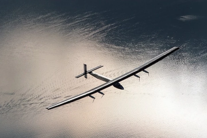 The Solar Impulse 2 has broken three aviation records during its flight from Japan to Hawaii