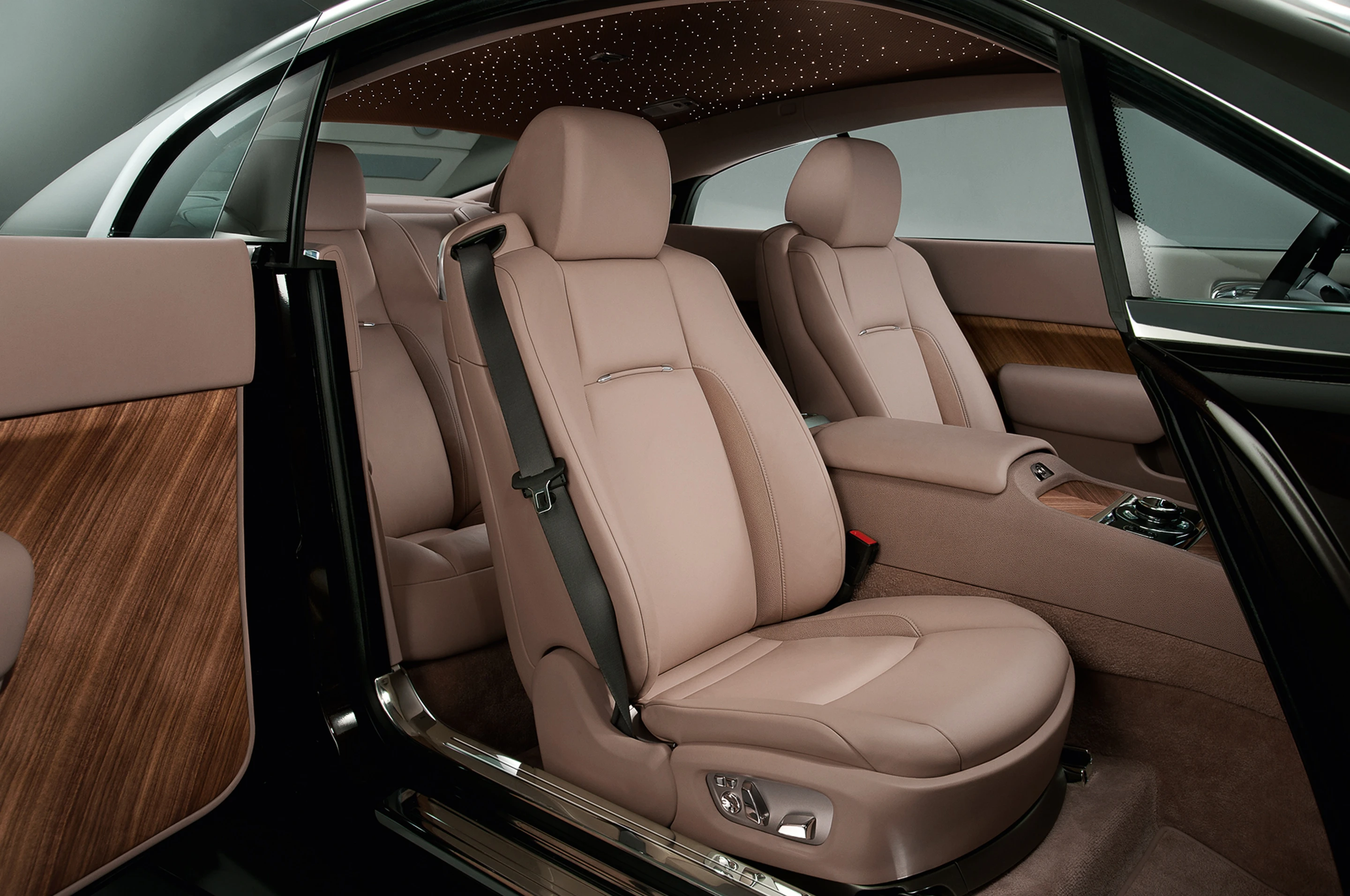 Rolls-Royce Wraith interior (Photo: Rolls-Royce)