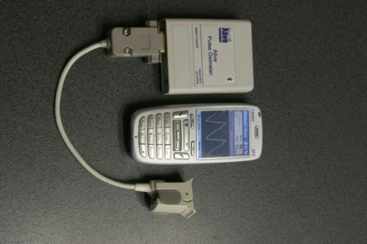 The Alive pulse oximeter communicates via bluetooth to your phone.