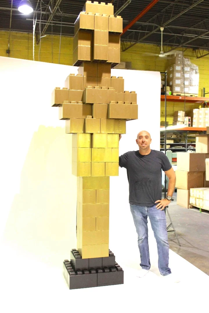 Entrepreneur, investor, and perennial tinkerer Arnon Rosan's background includes experience as a manufacturer of modular plastic flooring, fencing, and roadway systems