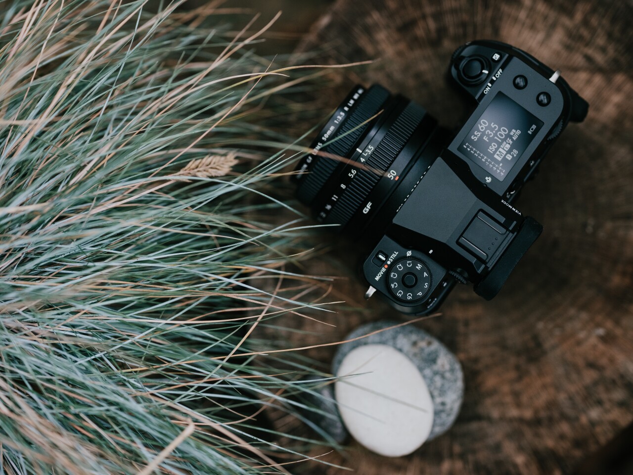 The autofocus system boasts a subject acquisition time of 0.16 seconds