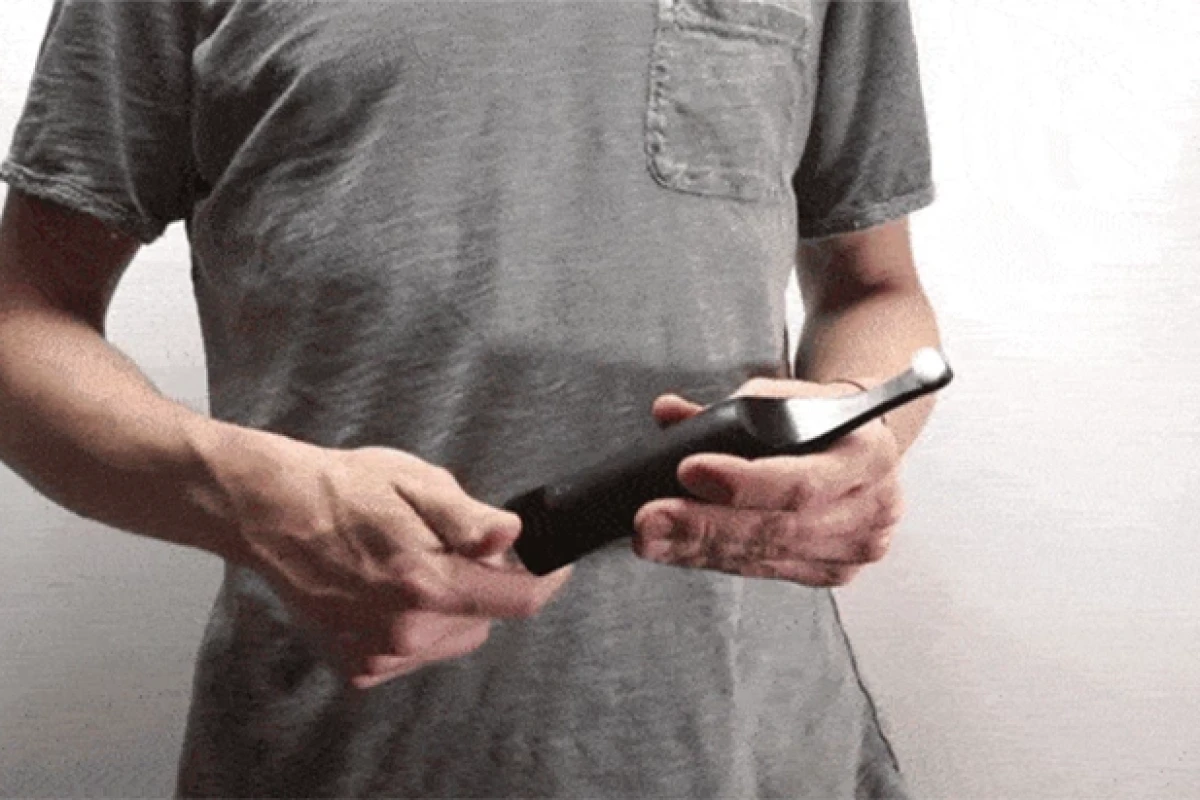 We get the feeling the sheer convenience of the Be brush might be its biggest selling point
