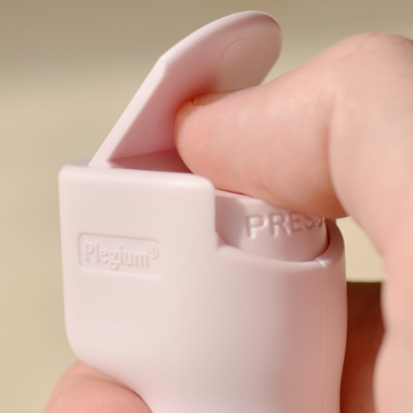 Anyone releasing pepper spray could likely do with some urgent assistance, and the Plegium Smart Pepper Spray is built to bring the help they need as fast as possible