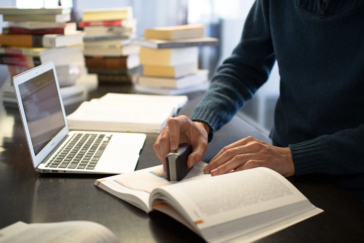 The PocketScan portable wireless scanner